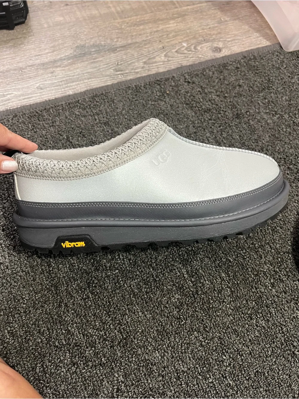 UGG Tasman Reflective Men's Silver Slip-On Quilted Collar with Black Vibram Sole
